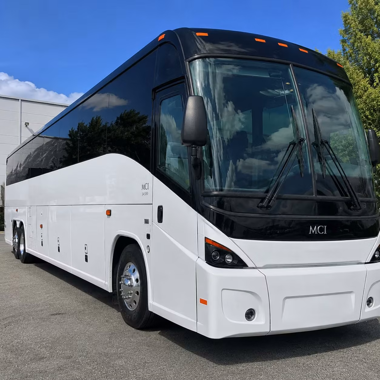 corporate event and off site meeting shuttles in columbia